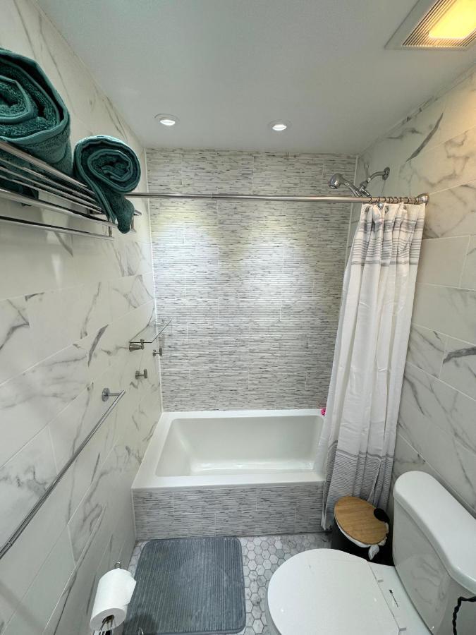 The Waltham Private Room & Bathroom John F Kennedy Jfk Lga Airport Manhattan Penn Station Bullet-Train 15 Min 纽约 外观 照片